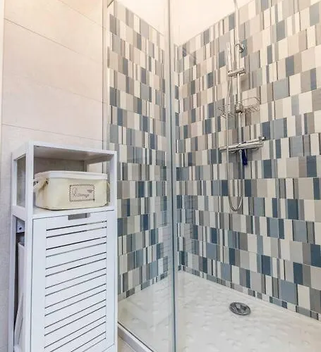 Casinò Charm With Terrace By Wonderful Italy Appartamento *